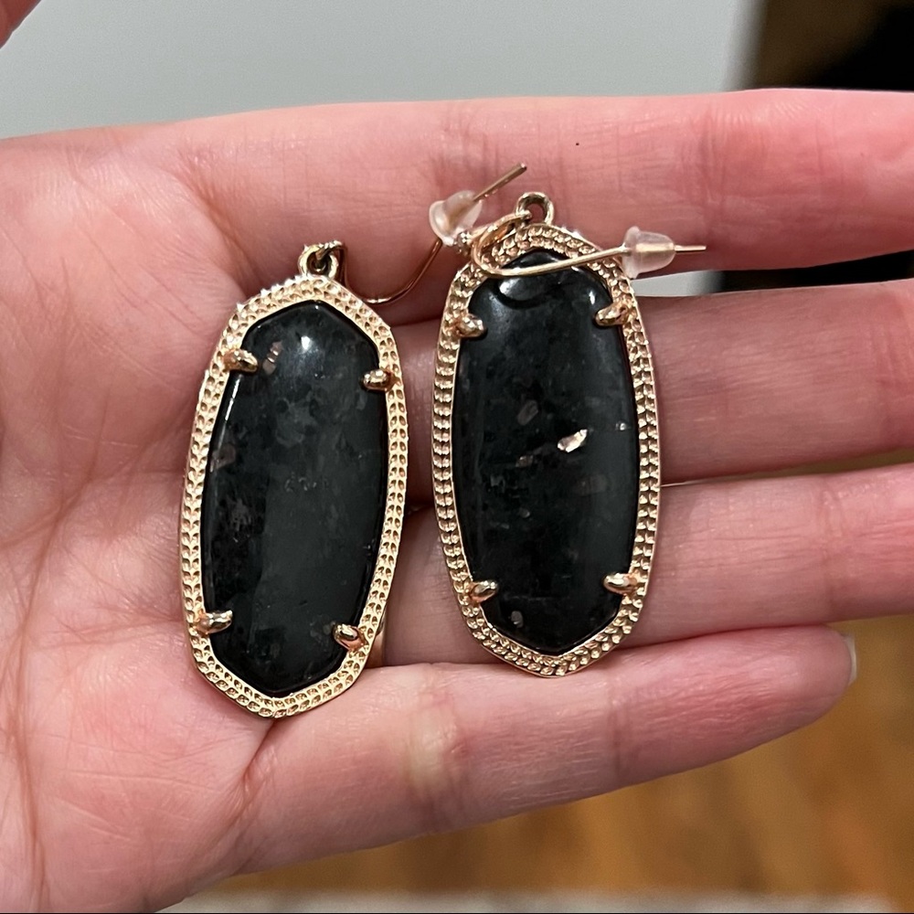 Kendra Scott Elle’s in black granite with rose gold